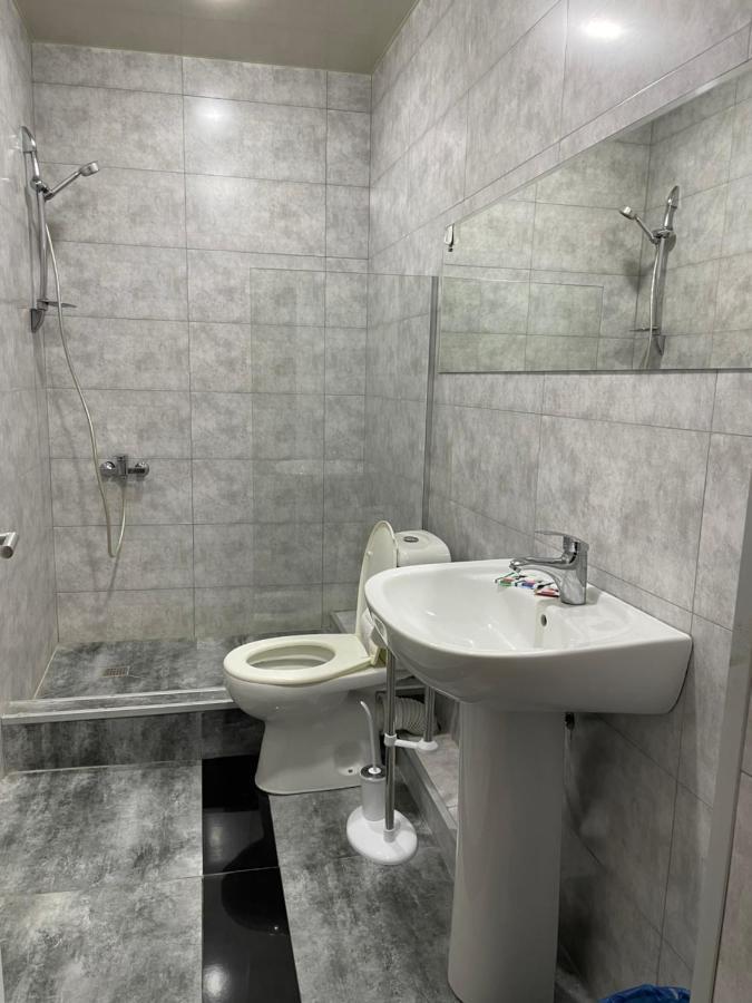 Hotel Era Tbilisi Ngoại thất bức ảnh