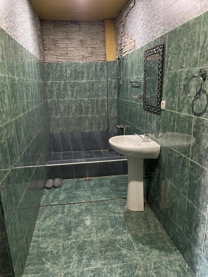 Hotel Era Tbilisi Ngoại thất bức ảnh
